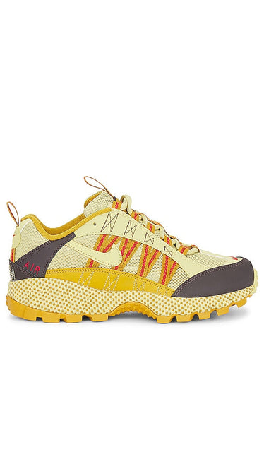 Nike Air Humara Sneaker in Yellow
