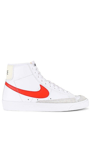 Nike Blazer Mid '77 Vintage Sneaker in White