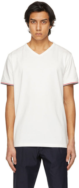 Moncler White Striped Cuffs V-Neck T-Shirt - T-shirt à col en V à rayures blancs Moncler - 몬 클러 화이트 스트라이프 커프스 V 넥 티셔츠