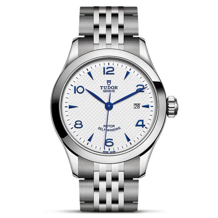 1926 28mm Opaline and Blue Dial Stainless Steel Watch M91350-0005