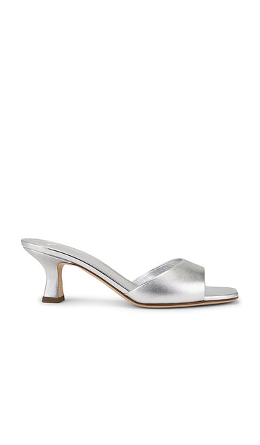 3JUIN Lea Sandals in Metallic Silver | Silver Flip Flop Sandals for Women