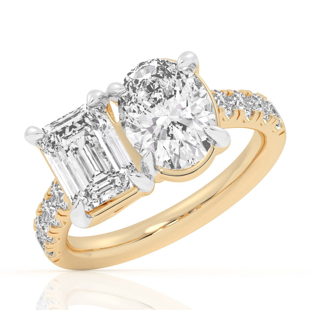 4 3/8ctw Emerald and Oval Lab Grown Diamond Toi et Moi Yellow Gold Engagement Ring - Size 5