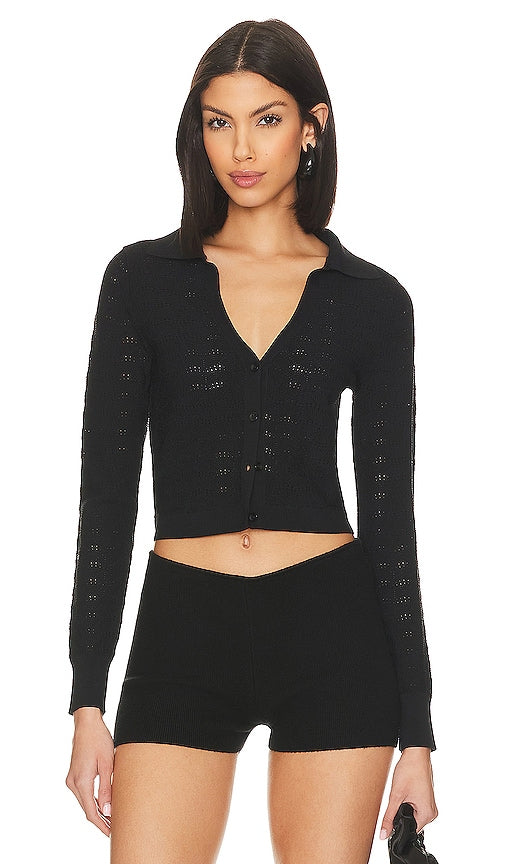 525 Cara Cropped Cardigan in Black - Cardigan court 525 Cara en noir - 525 Cara 黑色短款开衫 - 525 Cara Kurzer Cardigan in Schwarz - 525 Cara 크롭 가디건블랙 색상 - Cardigan corto 525 Cara in nero