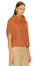 525 Cate Sleeveless Turtleneck Sweater in Cognac