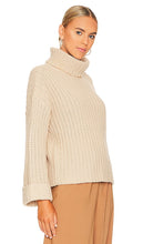525 Chunky Turtleneck Shaker Pullover in Beige