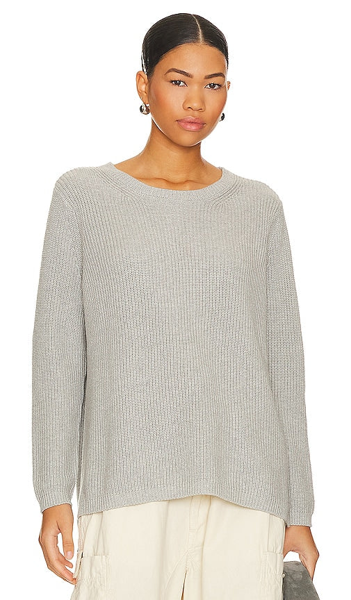 525 Emma Crewneck Shaker Sweater in Grey - Pull shaker à col rond 525 Emma en gris - 525 Emma 灰色圆领摇摇毛衣 - 525 Emma Rundhalspullover in Grau - 525 Emma 크루넥 셰이커 스웨터그레이 색상 - 525 Emma Maglione Shaker girocollo in grigio
