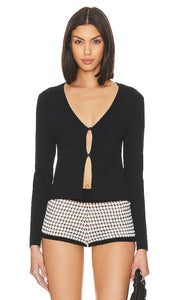 525 Jess Cropped Cardi in Black - 525 Cardigan court Jess en noir - 525 Jess 黑色短款羊毛衫 - 525 Jess Kurzer Cardi in Schwarz - 525 Jess 크롭 카디 블랙 색상 - 525 Jess Cardi corto in nero