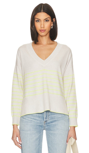 525 Noor Oversized Pullover in Grey - Pull surdimensionné 525 Noor en gris - 525 Noor 灰色大廓形套头衫 - 525 Noor Übergroßer Pullover in Grau - 525 Noor 오버사이즈 풀오버 그레이 색상 - Pullover oversize 525 Noor in grigio