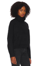 525 Relaxed Turtleneck Sweater in Black