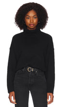 525 Relaxed Turtleneck Sweater in Black - Pull décontracté à col roulé 525 en noir - 525 黑色休闲高领毛衣 - 525 Lässiger Rollkragenpullover in Schwarz - 525 릴렉스드 터틀넥 스웨터블랙 색상 - Maglione dolcevita rilassato 525 in nero