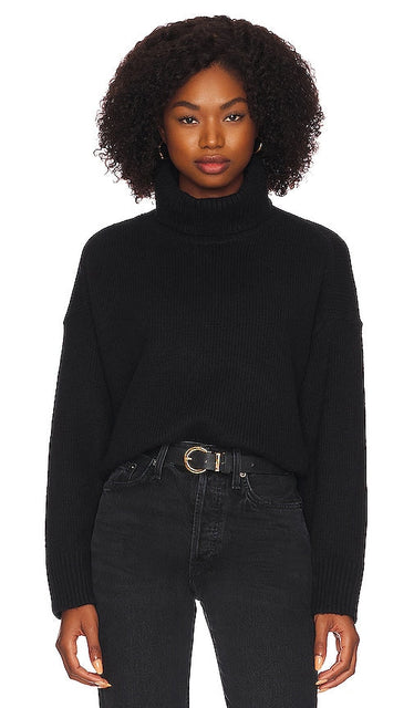 525 Relaxed Turtleneck Sweater in Black - Pull décontracté à col roulé 525 en noir - 525 黑色休闲高领毛衣 - 525 Lässiger Rollkragenpullover in Schwarz - 525 릴렉스드 터틀넥 스웨터블랙 색상 - Maglione dolcevita rilassato 525 in nero