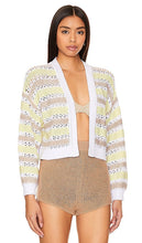 525 Zoe Cardi in White