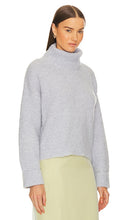 525 Vida Boucle Turtleneck Pullover Sweater in Baby Blue