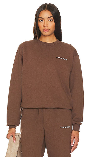 7 Days Active Organic Fitted Crew Neck in Brown - Col rond ajusté biologique 7 Days Active en marron - 7 Days Active 有机合身棕色圆领衫 - 7 Days Active Organic Taillierter Rundhalsausschnitt in Braun - 7 Days Active Organic 핏 크루넥 브라운 색상 - Girocollo aderente organico 7 Days Active in marrone