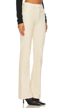 7 For All Mankind Ultra High Rise Skinny Boot in Ivory