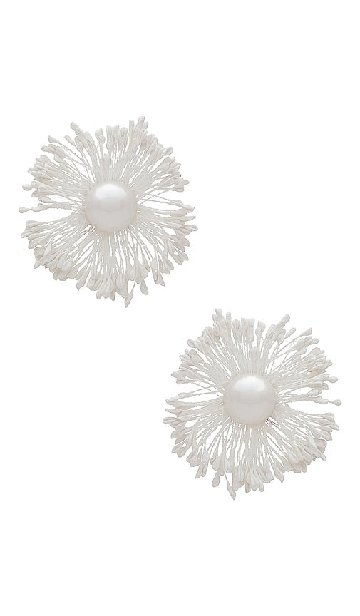 8 Other Reasons Pearl Detail Earring in White