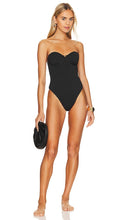 AEXAE Underwire Bralette One-piece in Black - AEXAE Brassière une pièce à armatures en noir - AEXAE 黑色钢托文胸连体式 - AEXAE Bügel-Bralette, einteilig, in Schwarz - AEXAE 언더와이어 브라렛 원피스블랙 색상 - Costume intero bralette con ferretto AEXAE in nero