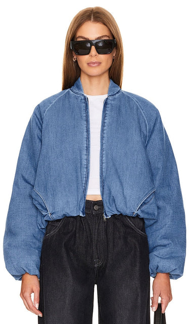 AFRM Billie Jacket in Blue - Veste AFRM Billie en bleu - AFRM Billie 蓝色夹克 - AFRM Billie Jacke in Blau - AFRM 빌리 자켓 - Giacca AFRM Billie in blu