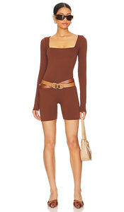 AFRM X Revolve Essential Alani Romper in Cognac - AFRM X Revolve Essential Alani Barboteuse Cognac - AFRM X Revolve Essential Alani 干邑色连衣裤 - AFRM X Revolve Essential Alani Strampler in Cognac - AFRM X Revolve Essential Alani 롬퍼 - Pagliaccetto AFRM X Revolve Essential Alani color cognac