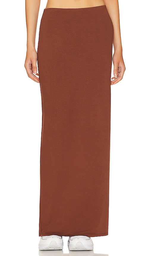 AFRM X Revolve Essential Farah Maxi Skirt in Cognac - AFRM X Revolve - Jupe longue Farah essentielle en cognac - AFRM X Revolve Essential Farah 干邑色长裙 - AFRM X Revolve Essential Farah Maxirock in Cognac - AFRM X Revolve Essential Farah 맥시 스커트 - Gonna lunga AFRM X Revolve Essential Farah color cognac