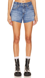 AG Jeans Hailey Cut-Off Short in Blue - AG Jeans - Hailey - Short coupé - Bleu - AG Jeans Hailey 蓝色毛边短裤 - AG Jeans Hailey Cut-Off Short in Blau - AG Jeans Hailey 컷오프 쇼츠 블루 색상 - Pantaloncini cut-off AG Jeans Hailey in blu