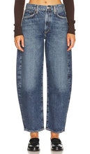 AGOLDE Balloon Wide Leg in Blue - AGOLDE Ballon jambe large en bleu - AGOLDE 蓝色气球阔腿 - AGOLDE Balloon Wide Leg in Blau - AGOLDE 벌룬 와이드 레그 블루 색상 - AGOLDE Gamba larga a palloncino in blu