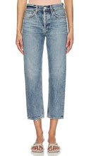 AGOLDE Parker Low Slung Vintage Straight in Blue - AGOLDE Parker coupe basse vintage droite en bleu - AGOLDE Parker 低腰复古直筒蓝色 - AGOLDE Parker Low Slung Vintage Straight in Blau - AGOLDE Parker 로우 슬렁 빈티지 스트레이트 블루 색상 - AGOLDE Parker Low Slung Vintage dritto in blu