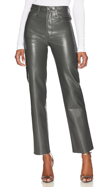 AGOLDE Recycled Leather 90's Pinch Waist in Charcoal - AGOLDE Taille pincée en cuir recyclé des années 90 en charbon de bois - AGOLDE 90 年代再生皮革木炭色束腰 - AGOLDE 90er-Jahre-Pinch-Taille aus recyceltem Leder in Anthrazit - AGOLDE 재활용 가죽 90년대 차콜 핀치 웨이스트 - AGOLDE Pelle riciclata anni '90 Pizzico in vita in carbone