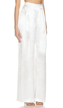 AIIFOS Alissa Pant in White