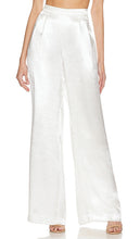 AIIFOS Alissa Pant in White - Pantalon AIIFOS Alissa en blanc - AIIFOS Alissa 白色长裤 - AIIFOS Alissa Hose in Weiß - AIIFOS 앨리사 팬츠 - Pantaloni AIIFOS Alissa in bianco