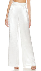 AIIFOS Alissa Pant in White - Pantalon AIIFOS Alissa en blanc - AIIFOS Alissa 白色长裤 - AIIFOS Alissa Hose in Weiß - AIIFOS 앨리사 팬츠 - Pantaloni AIIFOS Alissa in bianco