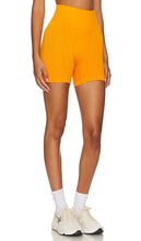 ALALA Barre Seamless Short in Tangerine