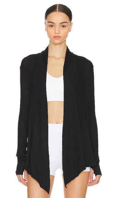 ALALA Cashmere Cardigan in Black - Cardigan en cachemire ALALA en noir - ALALA 黑色羊绒开衫 - ALALA Kaschmir-Cardigan in Schwarz - ALALA 캐시미어 가디건블랙 색상 - Cardigan in cashmere ALALA in nero