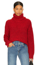 Alice + Olivia Vere Sweater in Red - Alice + Olivia Pull Vere en rouge - Alice + Olivia Vere 红色毛衣 - Alice + Olivia Vere Pullover in Rot - Alice + Olivia Vere 스웨터레드 색상 - Maglione Alice + Olivia Vere in rosso