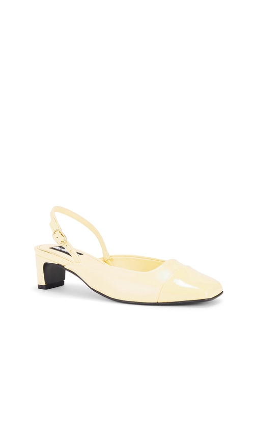 ALOHAS Lindy Bliss Pumps in Yellow