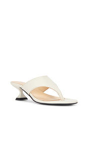 ALOHAS Tess Sandals in Cream