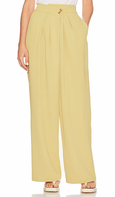 ASTR the Label Boyfriend Pants in Lemon - ASTR the Label Boyfriend Pantalon en Citron - ASTR the Label 柠檬色男友风裤子 - ASTR the Label Boyfriend-Hose in Zitronengelb - ASTR the Label 보이프렌드 팬츠 - Pantaloni Boyfriend ASTR the Label in limone