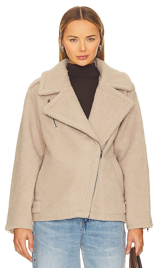 ASTR the Label Layne Jacket in Tan