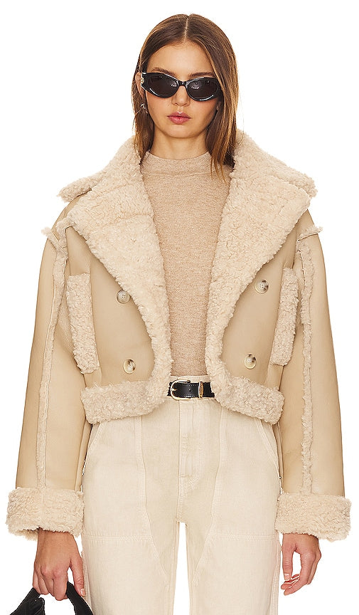 ASTR the Label Luciana Faux Leather Jacket in Tan - ASTR the Label Luciana - Veste en similicuir marron clair - ASTR the Label Luciana 黄褐色人造皮夹克 - ASTR the Label Luciana Kunstlederjacke in Hellbraun - ASTR the Label Luciana 인조 가죽 재킷(탠 색상) - ASTR the Label Luciana Giacca in ecopelle marrone chiaro
