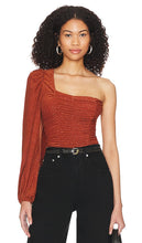 ASTR the Label Marta Bodysuit in Rust - ASTR the Label Body Marta en Rouille - ASTR the Label Marta 锈色连体衣 - ASTR the Label Marta Bodysuit in Rost - ASTR the Label Marta 러스트 바디수트 - ASTR the Label Marta Body in ruggine