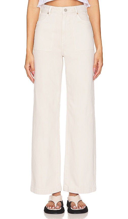 Abrand 94 High & Wide in Ivory - Abrand 94 haut et large en ivoire - Abrand 94 High & Wide 象牙色 - Abrand 94 High & Wide in Elfenbein - Abrand 94 하이 & 와이드 아이보리 색상 - Abrand 94 alto e largo in avorio