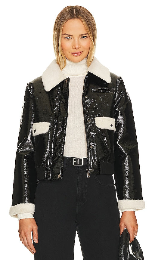 Adrienne Landau Faux Mink Trimmed Jacket in Black - Adrienne Landau - Veste bordée de faux vison en noir - Adrienne Landau 黑色人造水貂边饰夹克 - Adrienne Landau Jacke mit Kunstnerzbesatz in Schwarz - Adrienne Landau 인조 밍크 트리밍 재킷 - Giacca con finiture in visone sintetico Adrienne Landau in nero