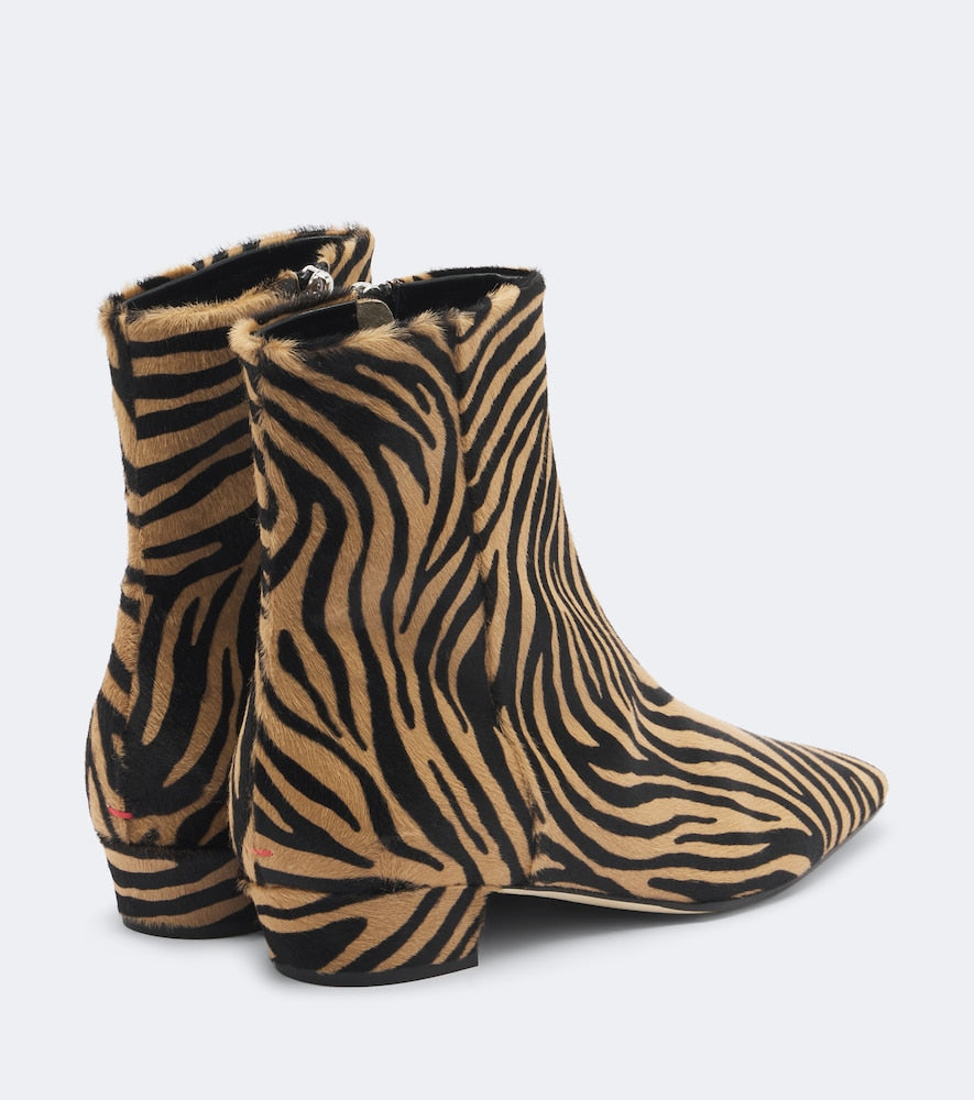 Aeyde Lila zebra-print calf hair ankle boots - Brown Mid Heels
