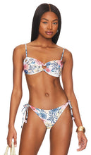 Agua Bendita Talia Bandeau Bikini Top in Blue - Haut de bikini bandeau Agua Bendita Talia en bleu - Agua Bendita Talia 蓝色抹胸式比基尼上衣 - Agua Bendita Talia Bandeau-Bikinioberteil in Blau - Agua Bendita Talia Bandeau 비키니 탑 블루 색상 - Top bikini a fascia Agua Bendita Talia in blu