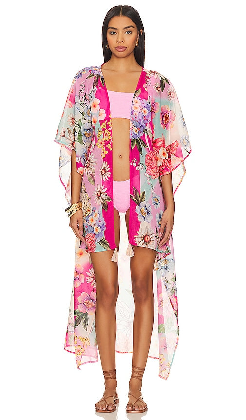Agua Bendita x REVOLVE Dara Kimono in Pink - Kimono Dara Agua Bendita x REVOLVE en Rose - Agua Bendita x REVOLVE Dara 粉色和服 - Agua Bendita x REVOLVE Dara Kimono in Rosa - Agua Bendita x REVOLVE 다라 기모노 핑크 - Kimono Agua Bendita x REVOLVE Dara in rosa