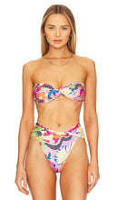 Agua Bendita x REVOLVE Stacy Bandeau Top in Lavender - Agua Bendita x REVOLVE Haut Bandeau Stacy en Lavande - Agua Bendita x REVOLVE Stacy 薰衣草色抹胸上衣 - Agua Bendita x REVOLVE Stacy Bandeau-Top in Lavendel - Agua Bendita x REVOLVE Stacy 반두 탑 in 라벤더 - Top a fascia Agua Bendita x REVOLVE Stacy in lavanda