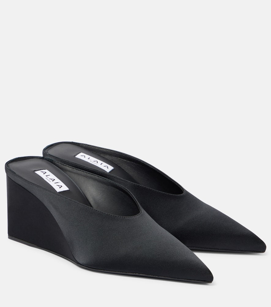 Alaia Cube 75 satin wedge mules