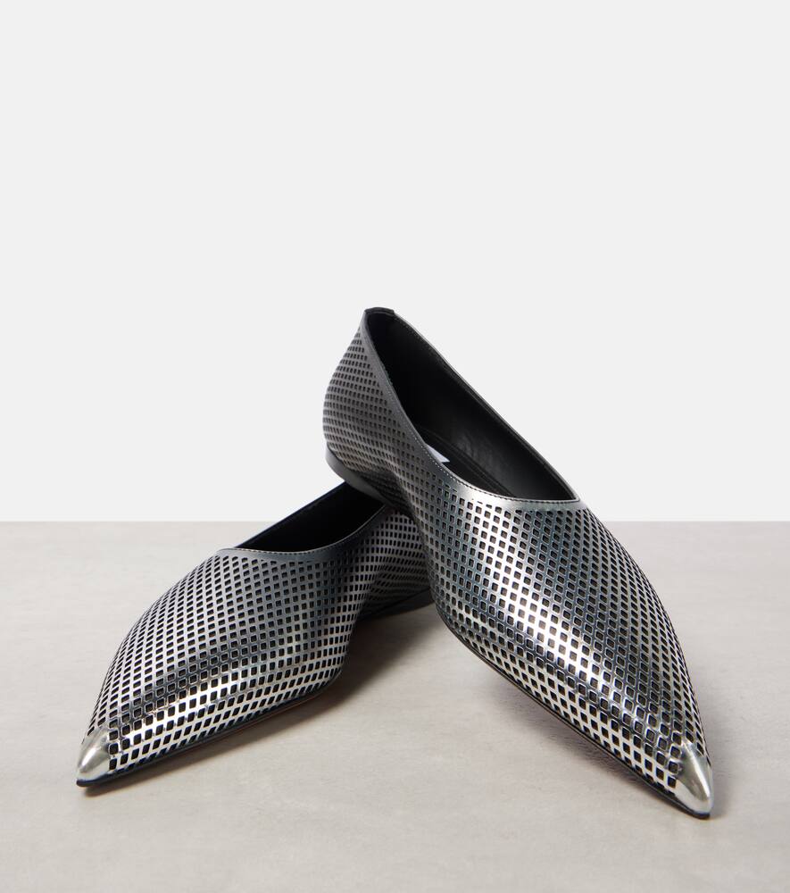 Alaia D√É¬©grad√É¬© fishnet leather ballet flats