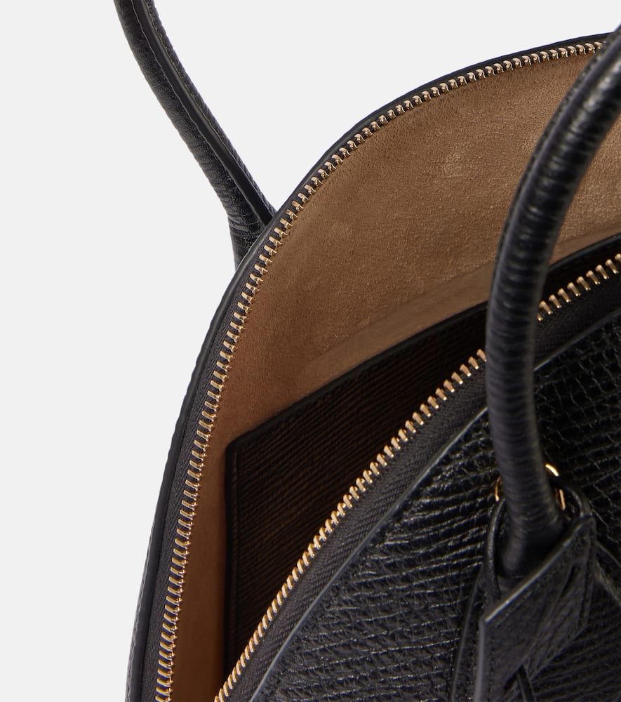 Alaia Dome 25 leather tote bag