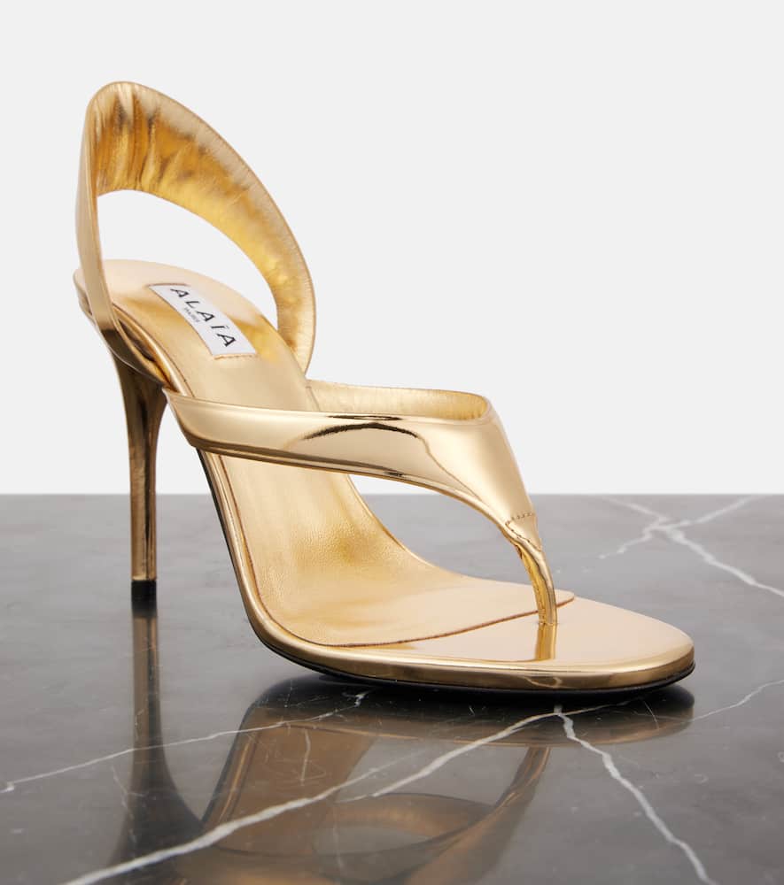 Alaia Infradito 90 mirrored leather sandals